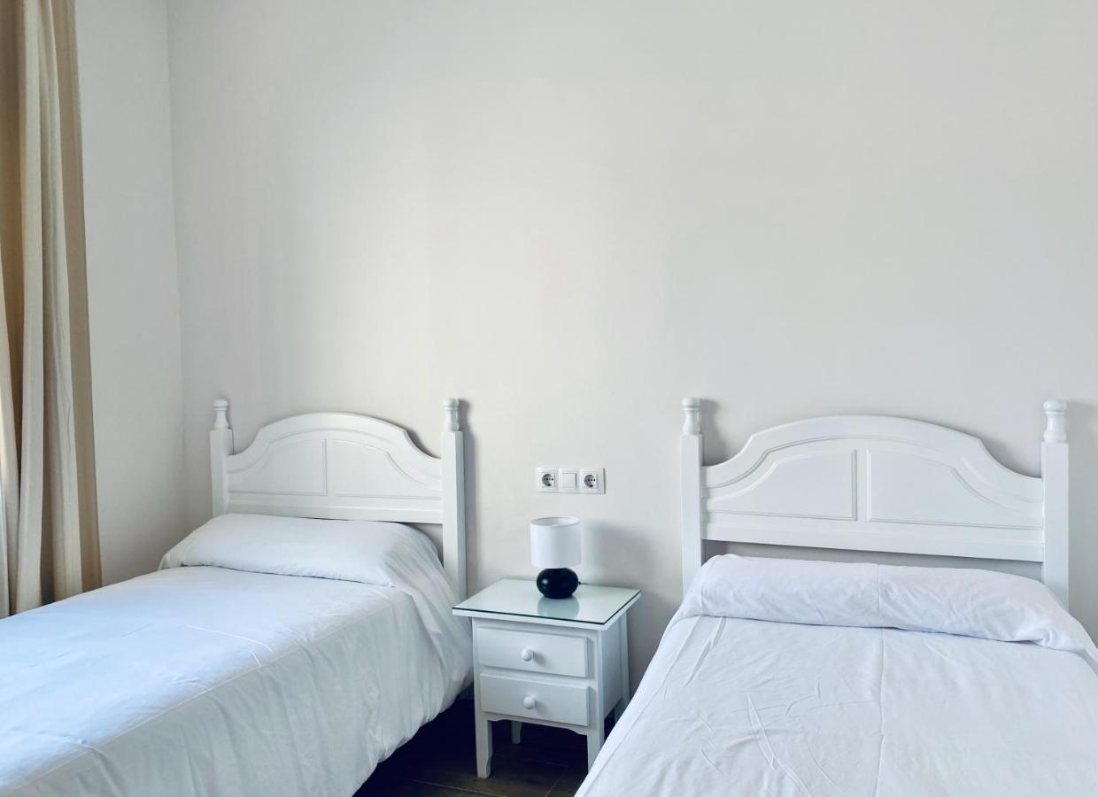 Apartamentos Turisticos Santo Rostro Chipiona Esterno foto