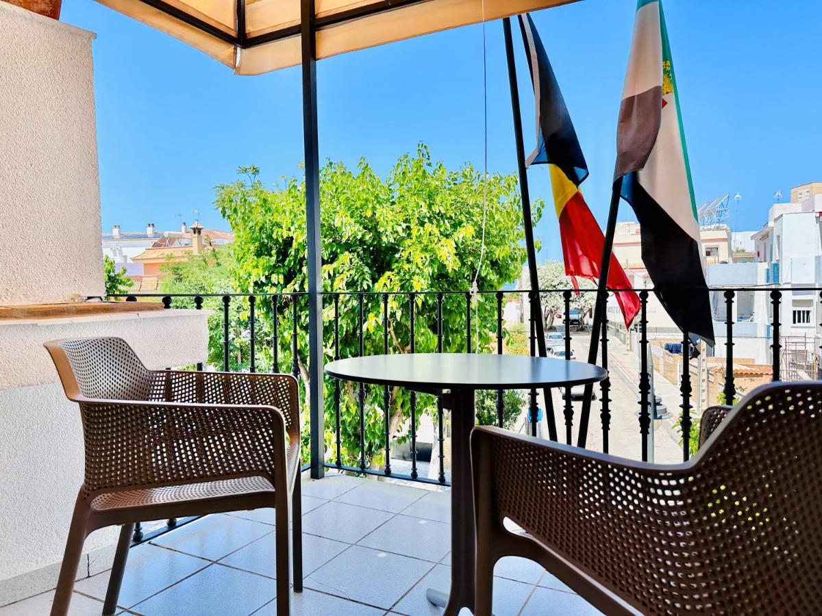 Apartamentos Turisticos Santo Rostro Chipiona Esterno foto